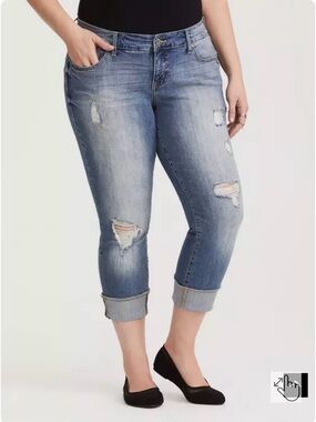 torrid Crop Boyfriend Jean - Vintage Stretch Medium Wash
